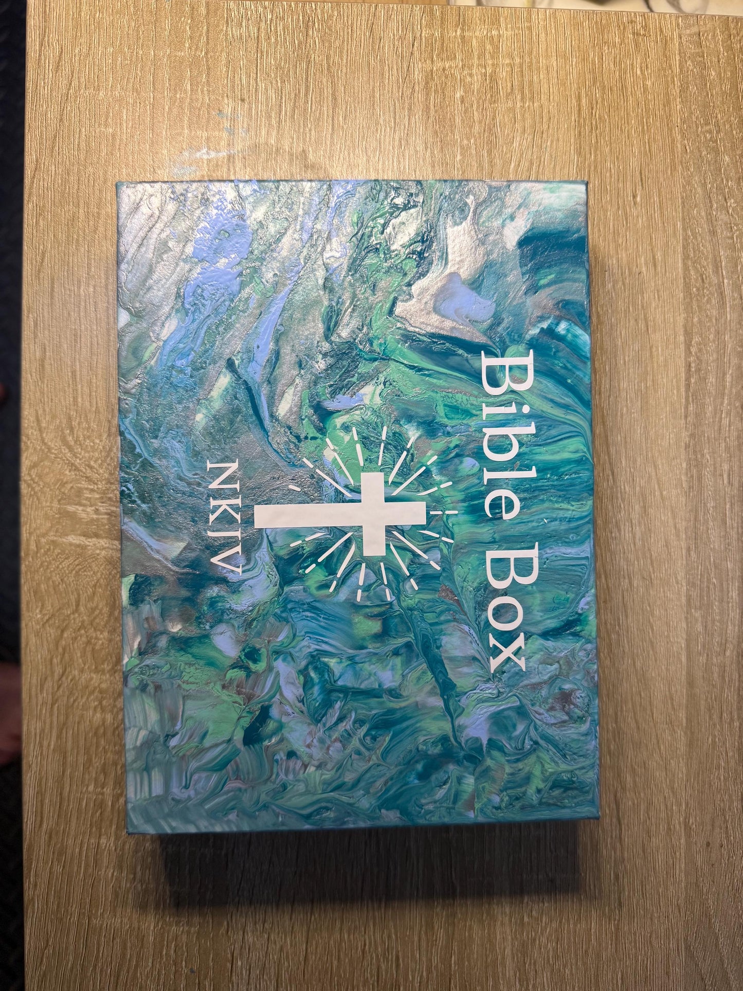 Hand Painted NKJV Bible Box Gift Set | Red Letter edition | Baptism Confirmation