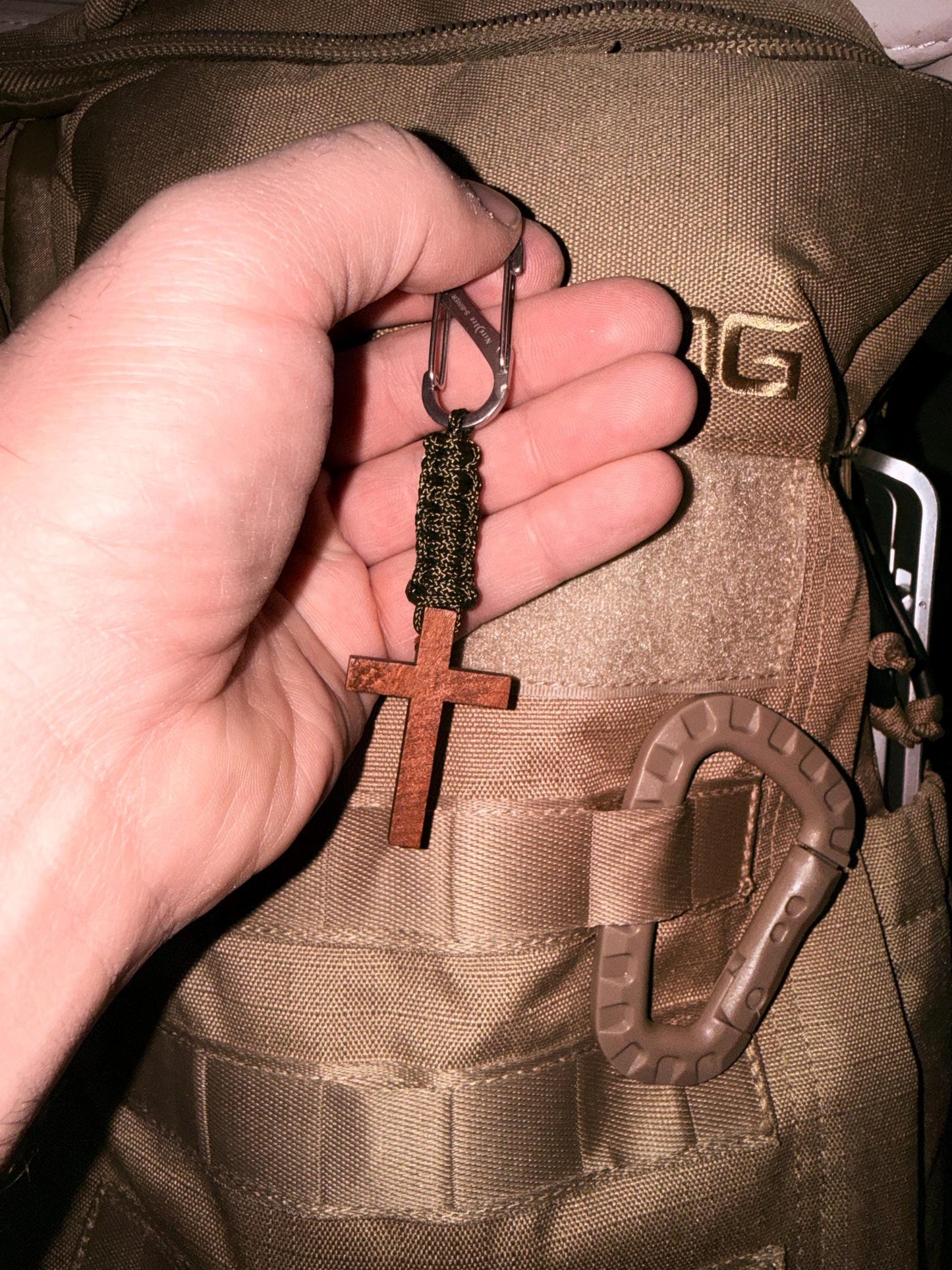 Men's Wooden Cross Paracord Keychain |Military, Outdoors, Faith Accessories, Stocking Stuffers
